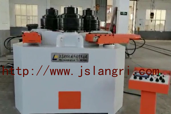 型材卷圓機的特點是什么，有哪些操作注意事項？